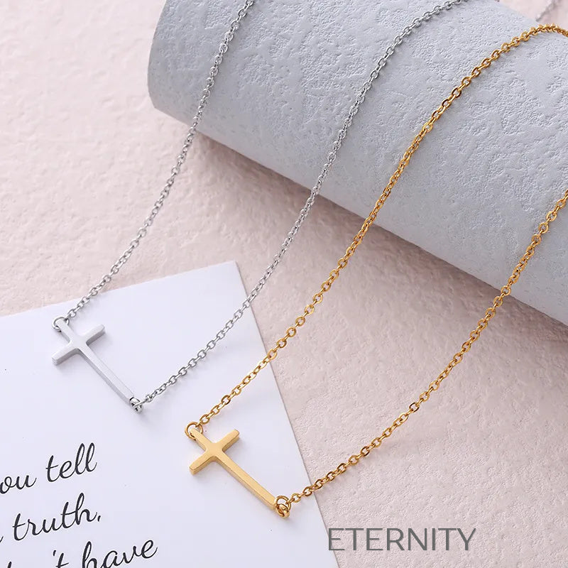Collar Cruz Minimalista Cadenas Dorado Unica Acero Inoxidable ETERNITY