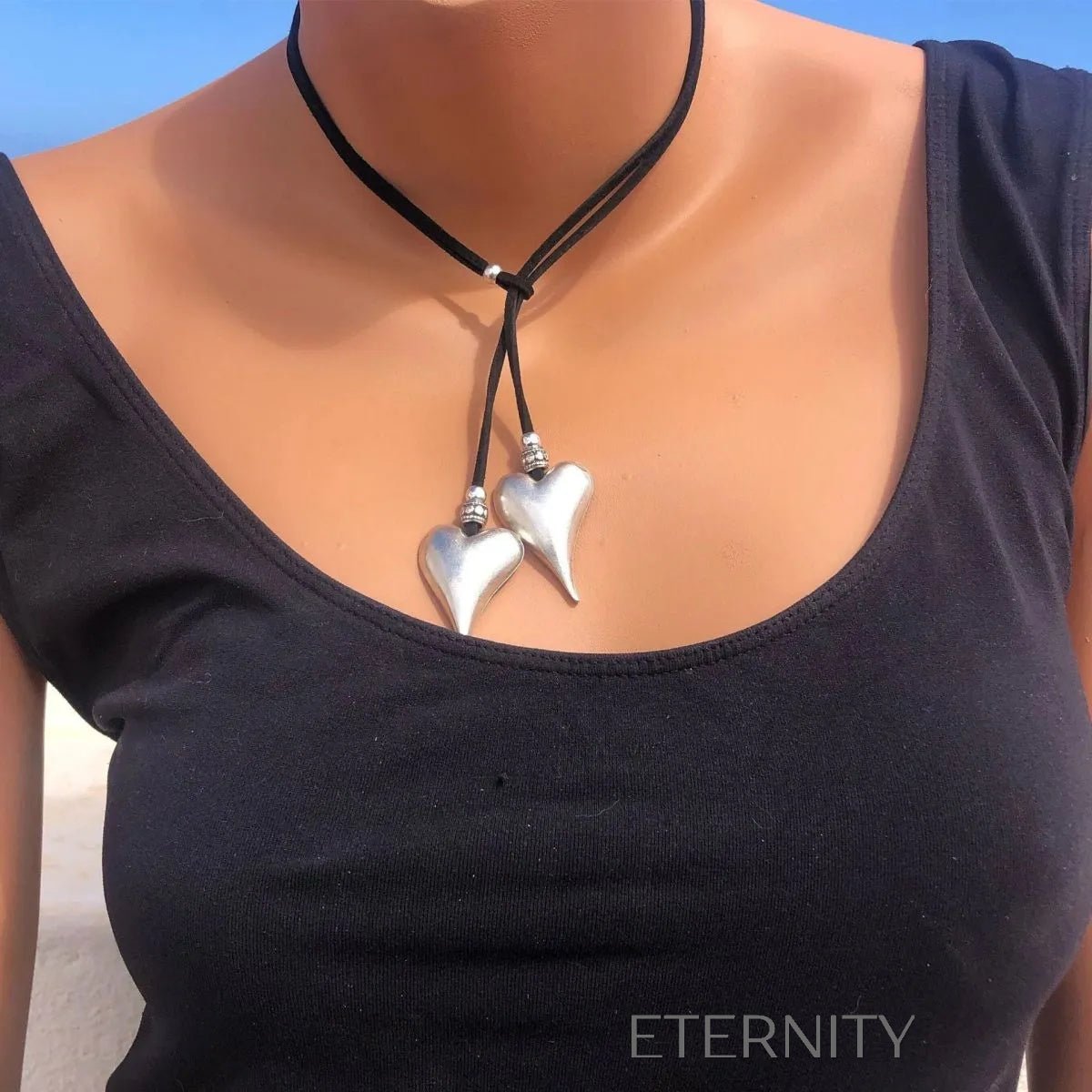 Collar Eternal Love con Corazones de Plata Envejecida Cadenas Plateado Unica Acero Inoxidable ETERNITY