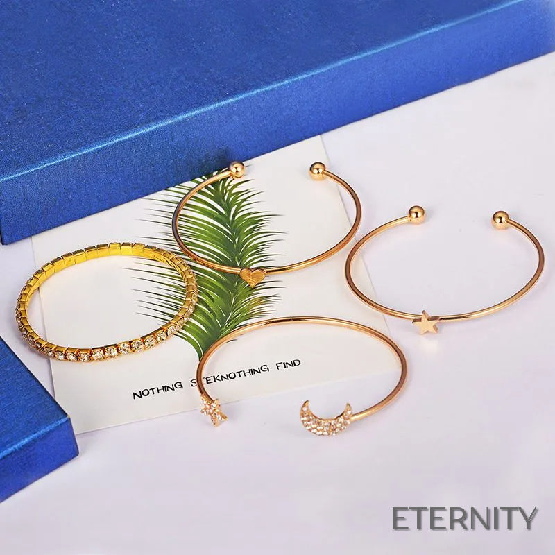 Constelación de Estilo: Set de 4 Brazaletes Clásicos de Luna y Estrella