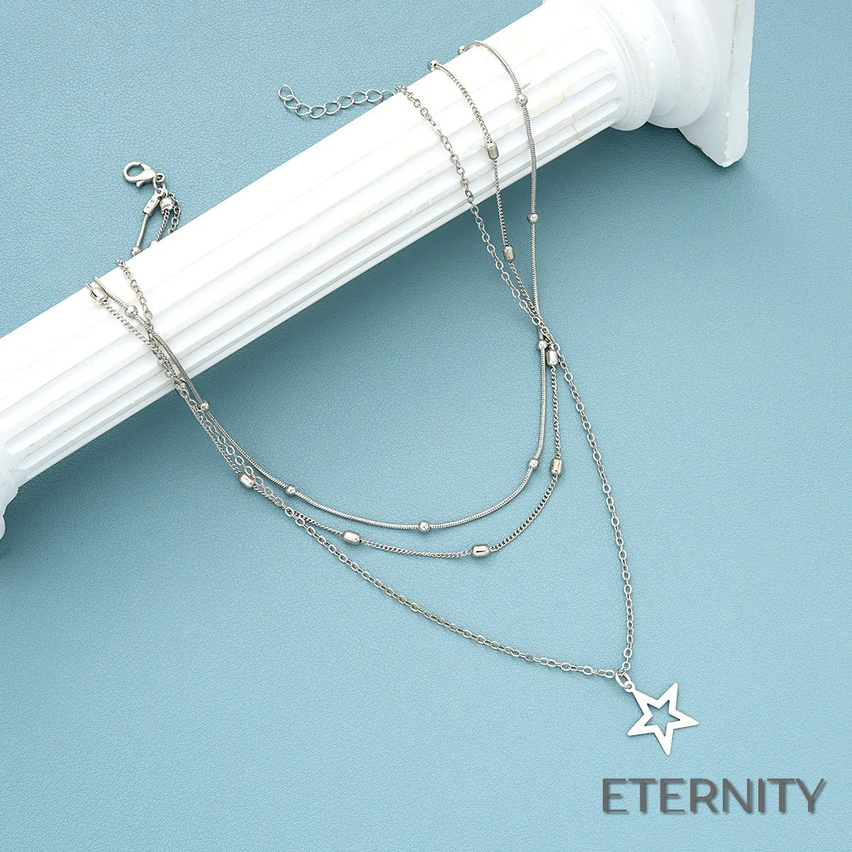 Elegante Cadena Femenina Plateada con Estrella Minimalista - ETERNITY