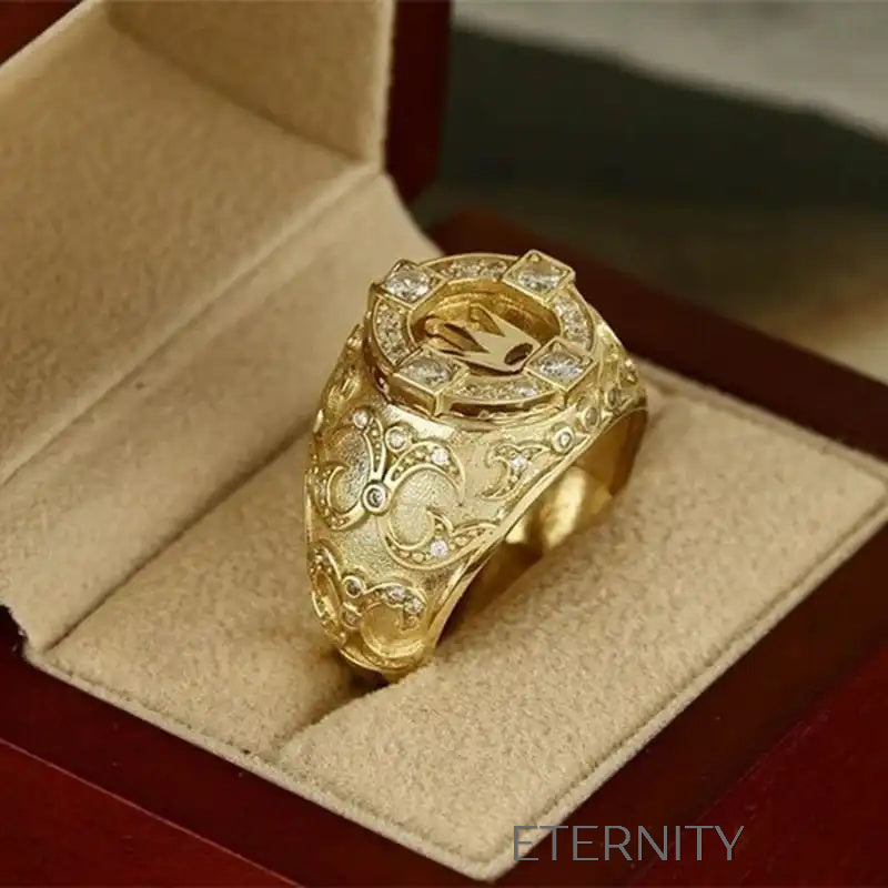 Anillo de Sello Imperial Majesty Tallado  Anillos Dorado 10 Acero Inoxidable  ETERNITY