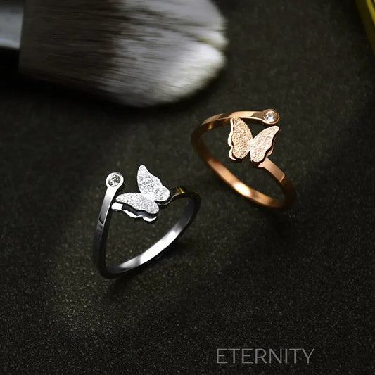 Anillo de Mariposa Ajustable con Circones  Anillos Dorado Unica Acero Inoxidable  ETERNITY