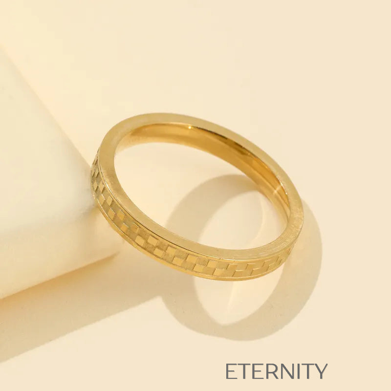 Anillo  Band con Textura de Cuadrícula en Oro y Plata  Anillos Dorado 10 Acero Inoxidable  ETERNITY