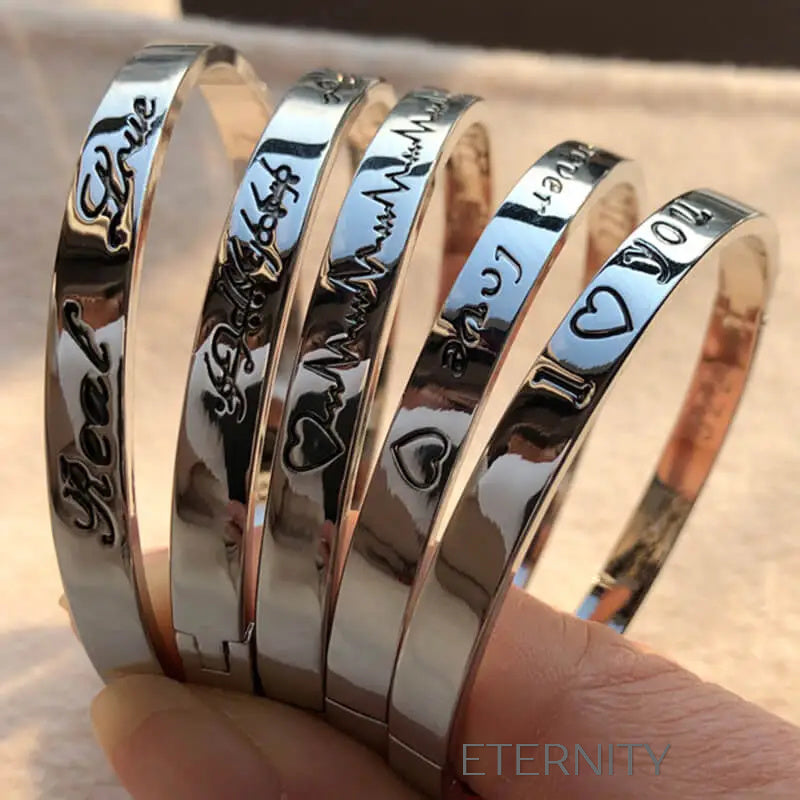 Brazalete metálico grabado con mensajes de amor Brazaletes Plateado Unica Acero Inoxidable  ETERNITY