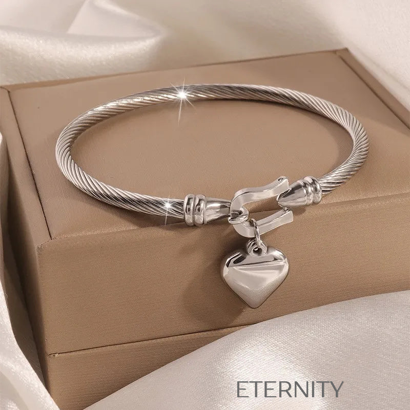 Brazalete Rígido Heart Cable de Acero Torsonado con Dije de Corazón en Oro y Plata  Brazaletes Dorado Unica Acero Inoxidable  ETERNITY