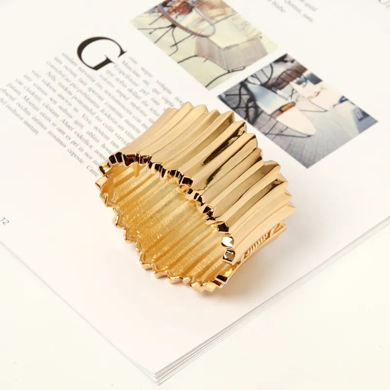 Brazalete "Ribbed Flare" ETERNITY - Diseño Plisado