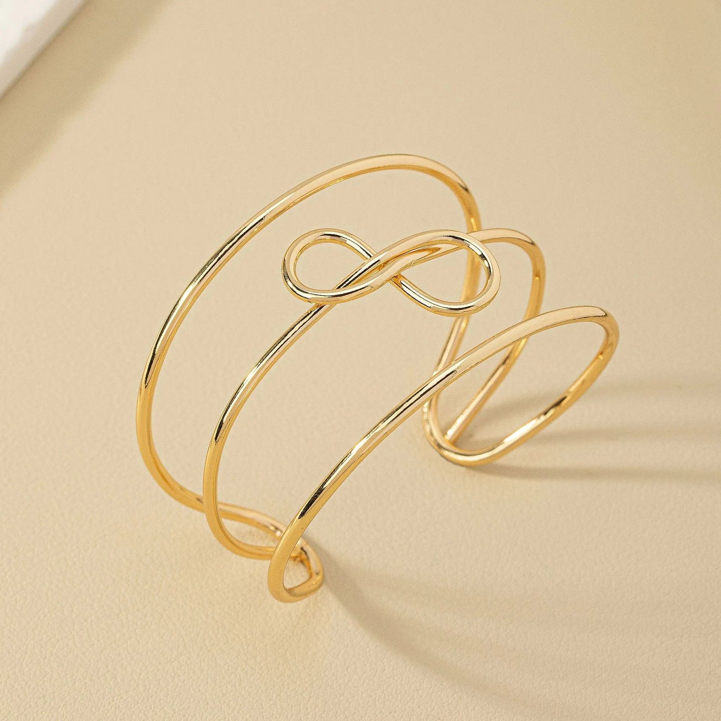 Brazalete "Infinite Aura" ETERNITY - Diseño de Triple Banda