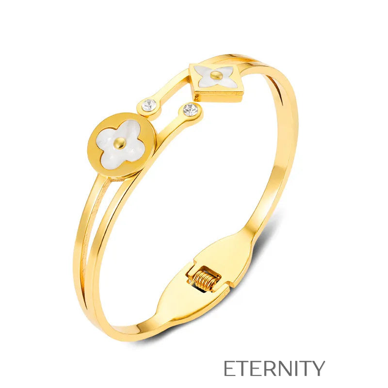 Brazalete Rígido de Trébol con Nácar y Cristales  Brazaletes Dorado Unica Acero Inoxidable  ETERNITY