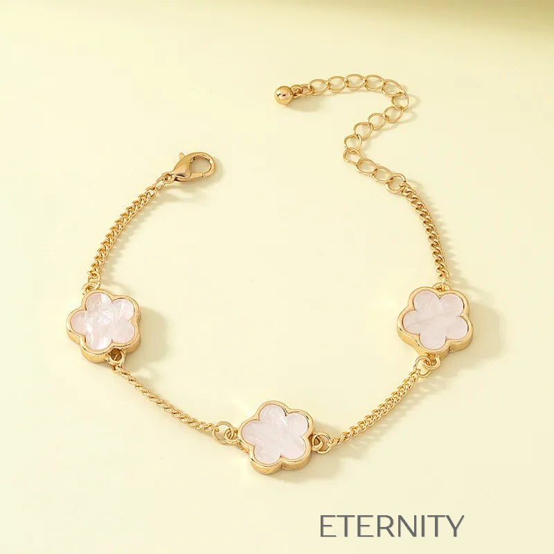 Set de Collar Black Clover en Oro  Brazaletes Negro Unica Acero Inoxidable  ETERNITY