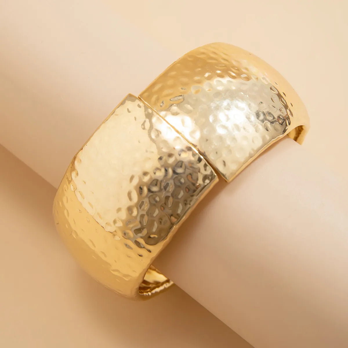 Brazalete "Rhombus Luxe" ETERNITY - Textura Diamantada