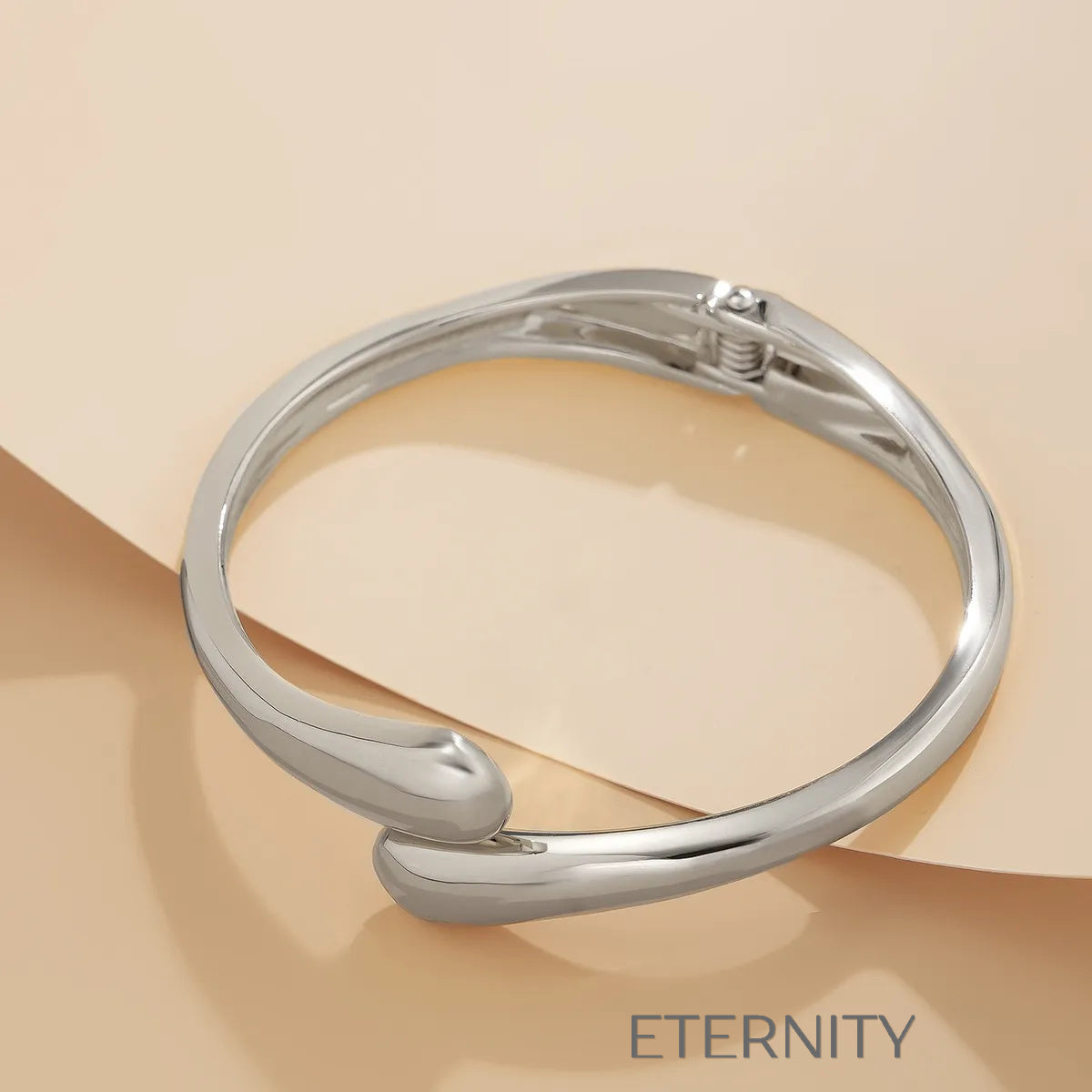 Brazalete Liquid Wrap Minimalista  Brazaletes Dorado Unica Acero Inoxidable  ETERNITY