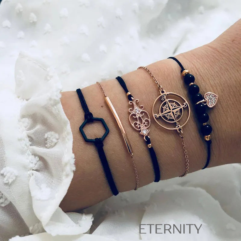 Set de Pulseras Explorer’s Soul con Dijes de Brújula y Corazón  Brazaletes Negro Unica Acero Inoxidable  ETERNITY