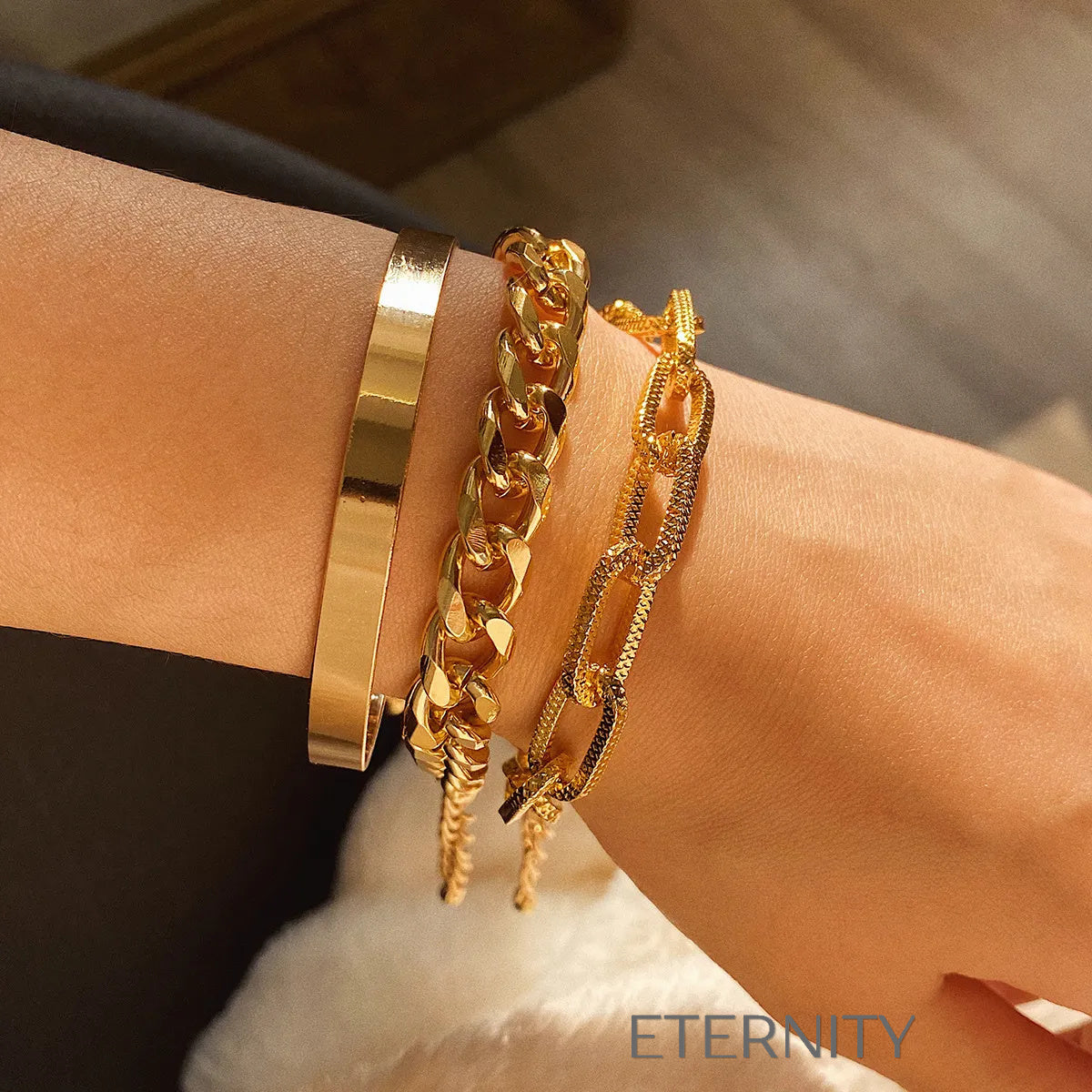Set de Pulseras de Eslabones y Brazalete Rígido  Brazaletes Dorado Unica Acero Inoxidable  ETERNITY
