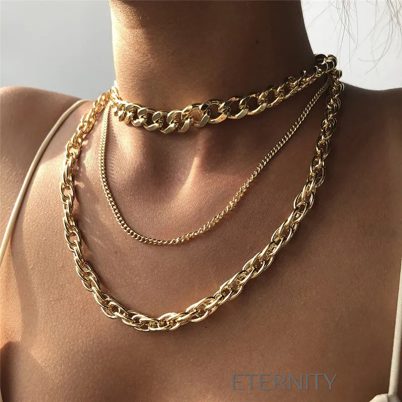 Set de Triple Collar de Cadenas en Capas Oro 18K  Cadenas Dorado Unica Acero Inoxidable  ETERNITY