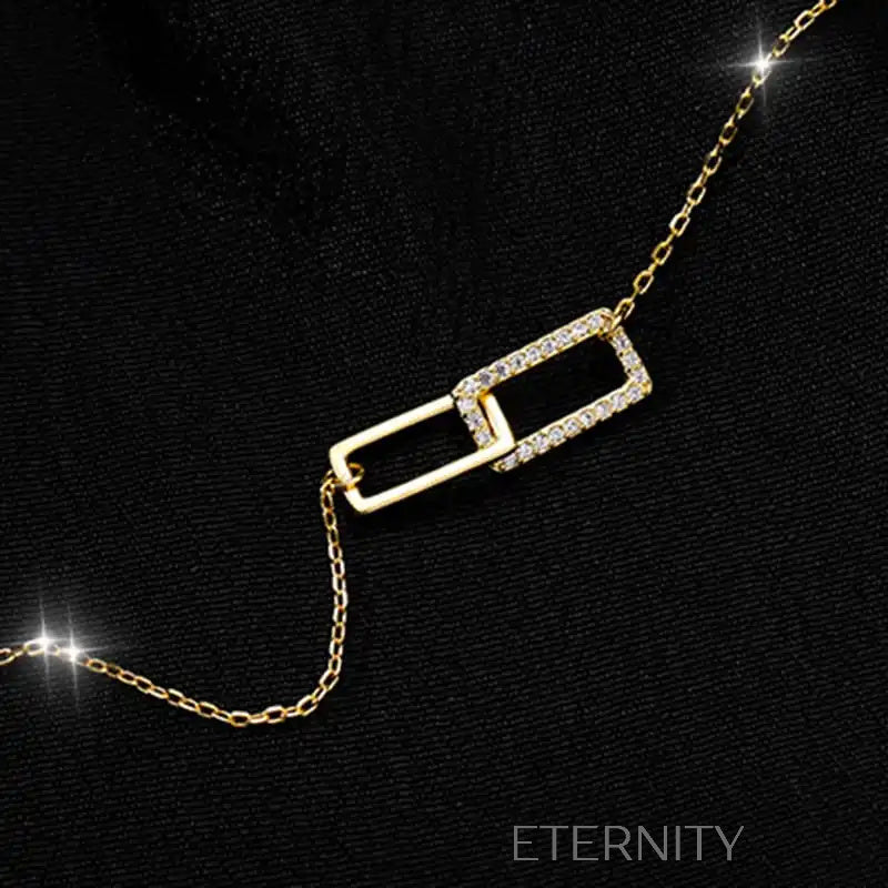 Collar Minimalista de Rectángulos Entrelazados con Cristales  Cadenas Dorado Unica Acero Inoxidable  ETERNITY
