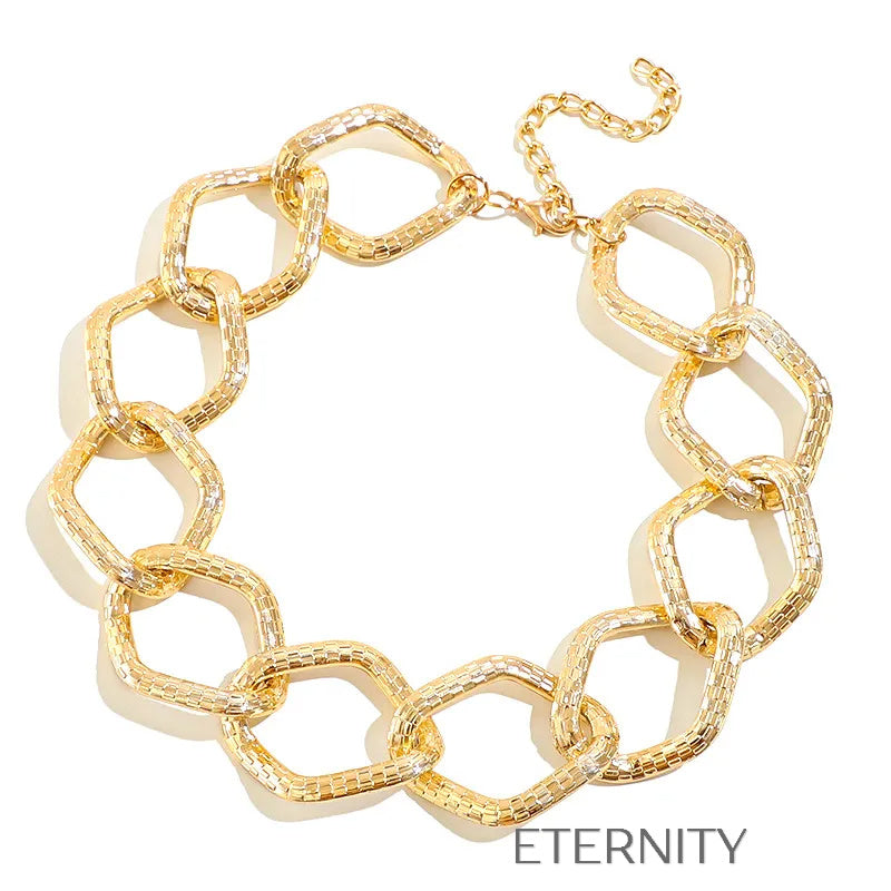 Collar Golden Mosaic de Eslabones Geométricos Texturizados  Cadenas Dorado Unica Acero Inoxidable  ETERNITY