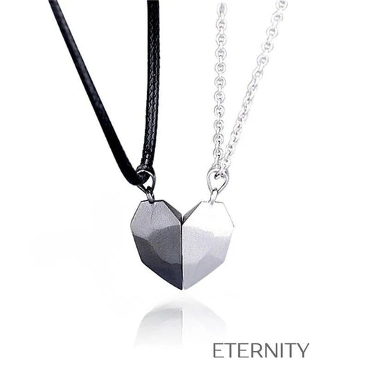 Set de Collares Eternal Bond Magnéticos  Cadenas Plateado Unica Acero Inoxidable  ETERNITY