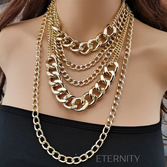 Collar Golden Cascade Multicapa de Eslabones Gruesos  Cadenas Dorado Unica Acero Inoxidable  ETERNITY