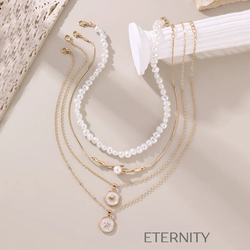 Set de Collares Pearl & Heart en Capas  Cadenas Dorado Unica Acero Inoxidable  ETERNITY