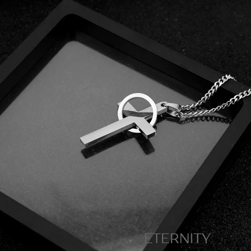 Collar Eternal Faith   Cruz y Anillo Entrelazado Cadenas Plateado 60cm Acero Inoxidable  ETERNITY