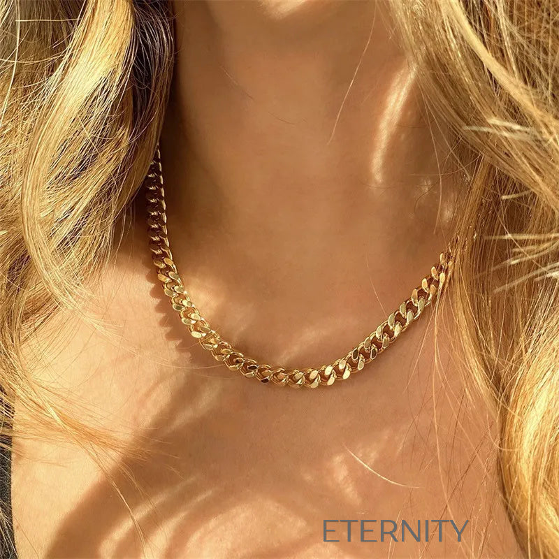 Collar de Cadena de Eslabones Cubanos en Oro  Cadenas Dorado 42cm Acero Inoxidable  ETERNITY