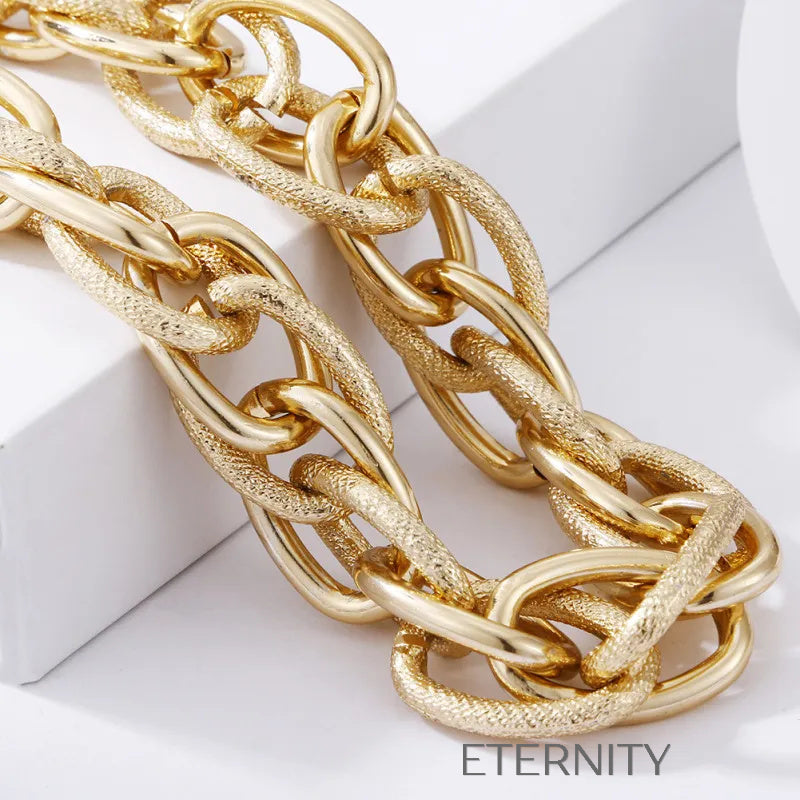 Collares de Eslabones Gruesos Texturizados y Lisos  Cadenas Dorado Unica Acero Inoxidable  ETERNITY