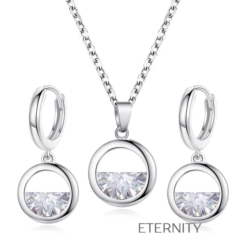 Collar Radiant Halo Circular con Cristal Facetado en Plata  Cadenas Plateado Unica Acero Inoxidable  ETERNITY