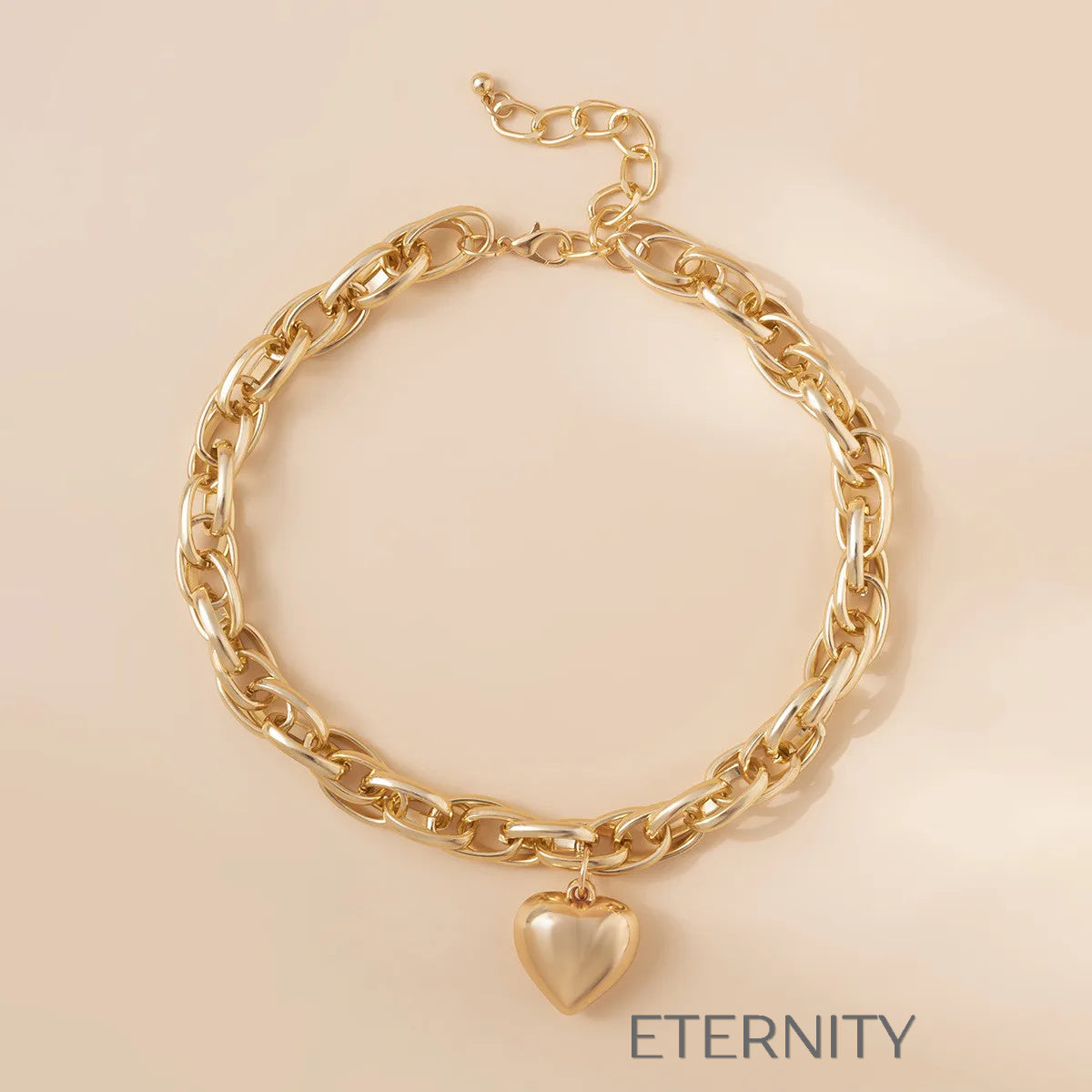 Collar Choker de Eslabones Gruesos con Dije de Corazón  Cadenas Dorado Unica Acero Inoxidable  ETERNITY