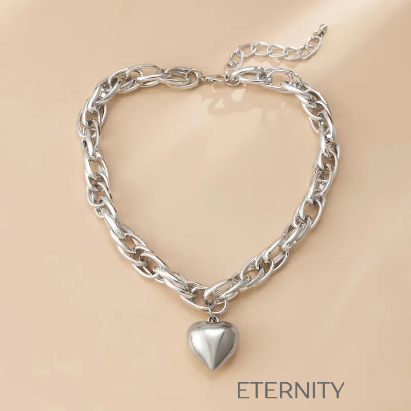 Collar Choker de Eslabones Gruesos con Dije de Corazón  Cadenas Dorado Unica Acero Inoxidable  ETERNITY