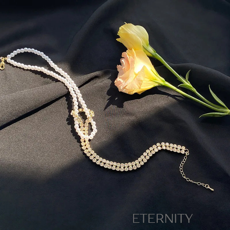 Collar de perlas y cristales con diseño floral elegante Cadenas Perla Unica Acero Inoxidable  ETERNITY