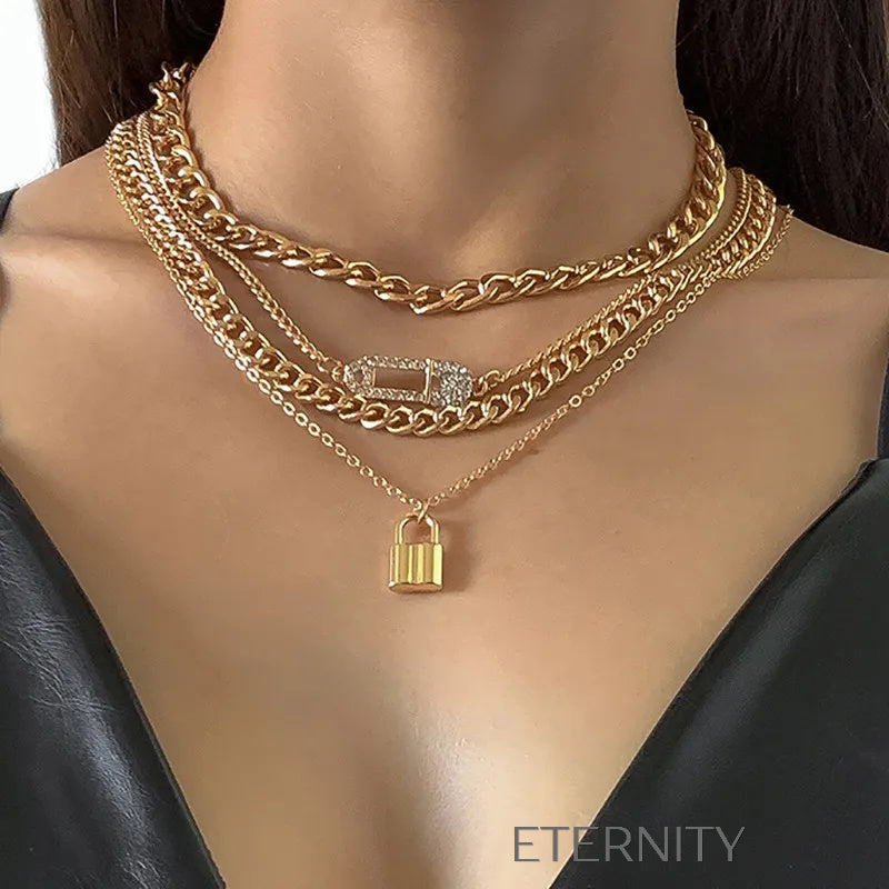 Set de Collares Lock & Key Multicapa en Oro  Cadenas Dorado Unica Acero Inoxidable  ETERNITY