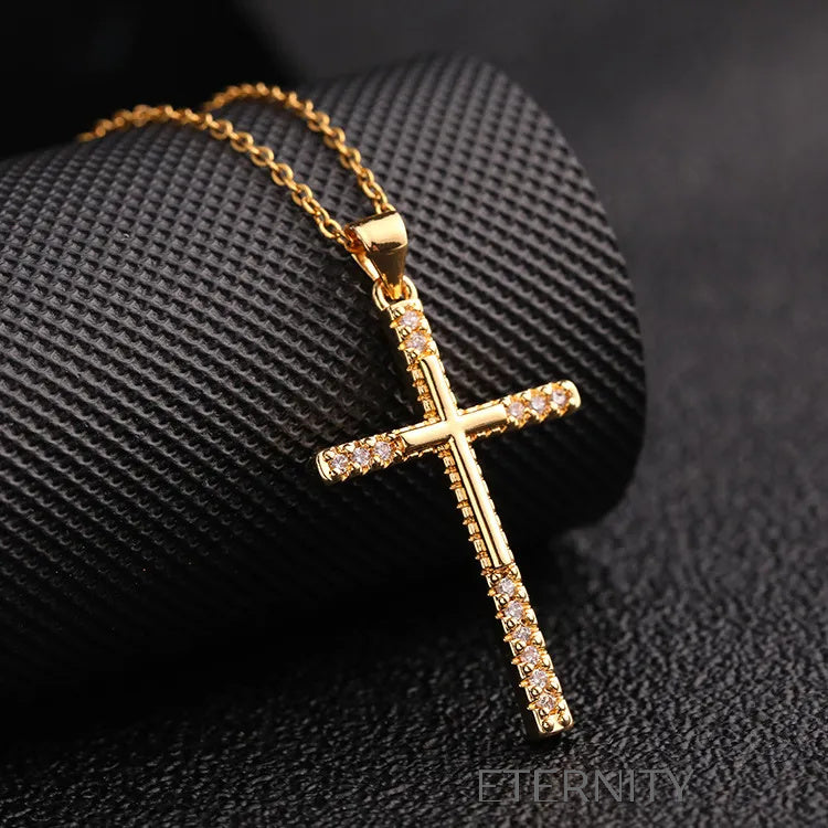 Collar Eternal Faith de Cruz con Cristales  Cadenas Dorado Unica Acero Inoxidable  ETERNITY