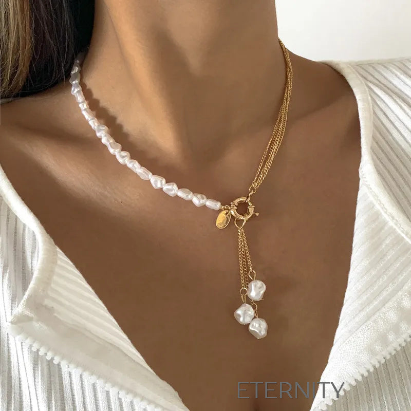 Collar Asymmetric Pearl & Gold Estilo Lariat con Perlas Barrocas  Cadenas Dorado Unica Acero Inoxidable  ETERNITY