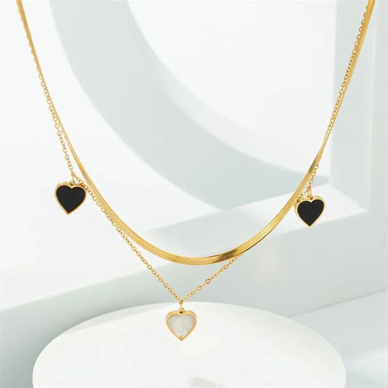 Collar "Dual Love" ETERNITY - Corazones Blanco y Negro