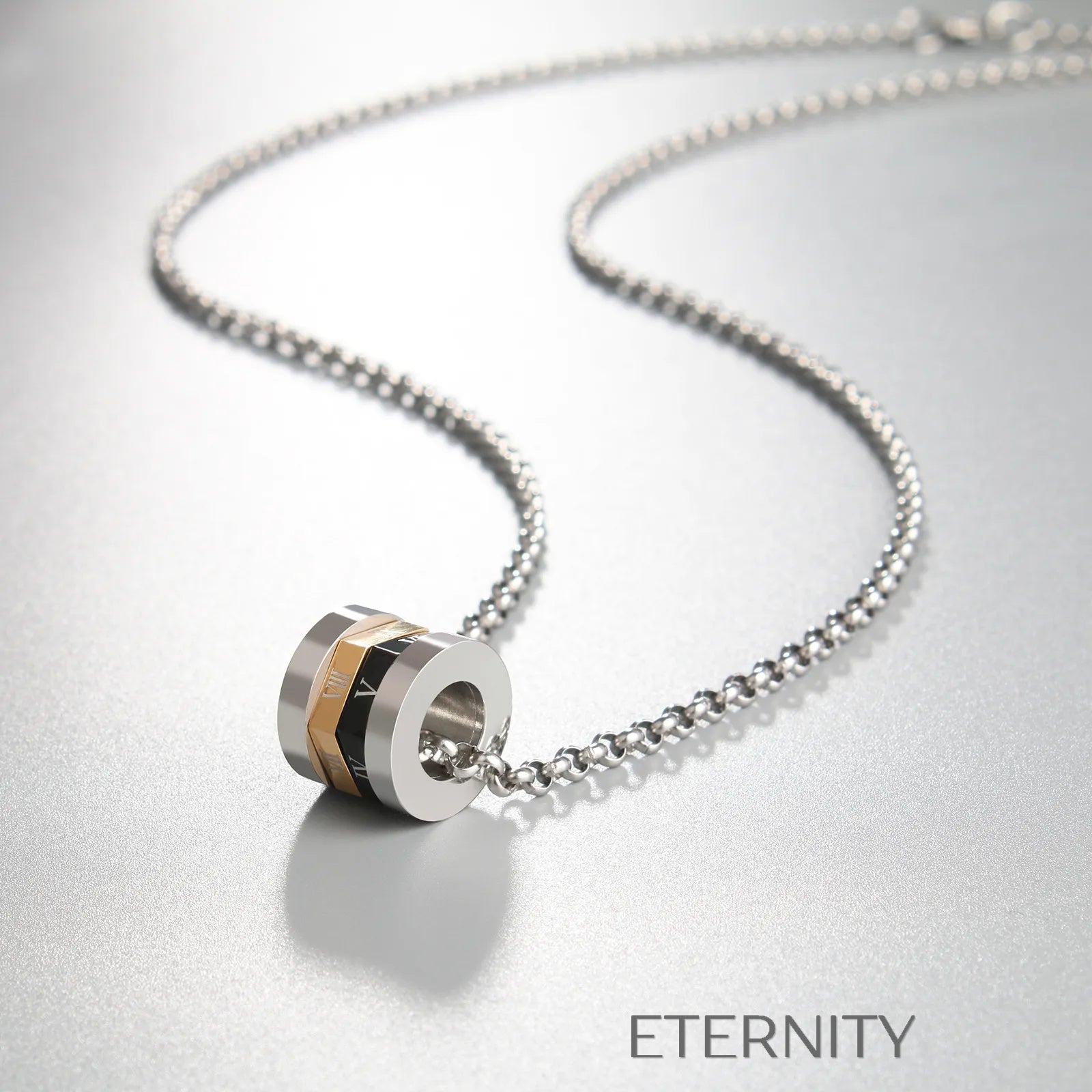 Collar dorado y plateado con dije circular de diseño artístico Cadenas Plateado Unica Acero Inoxidable  ETERNITY