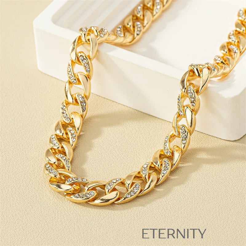 Gargantilla Imperial Cuban con Cristales  Cadenas Dorado Unica Acero Inoxidable  ETERNITY