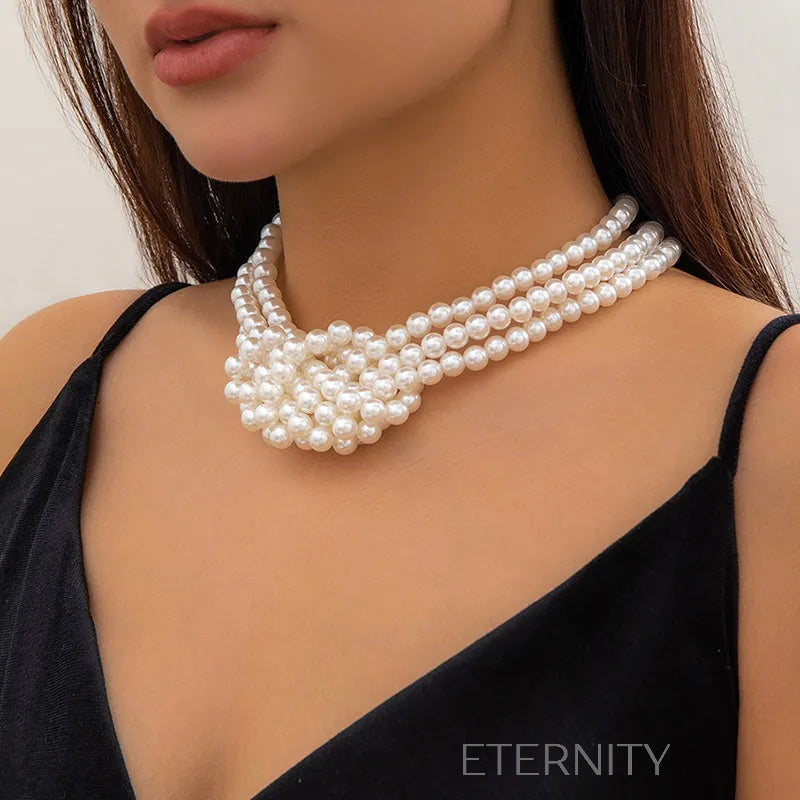 Collar Imperial Pearl de Triple Capa  Cadenas Perla Unica Acero Inoxidable  ETERNITY