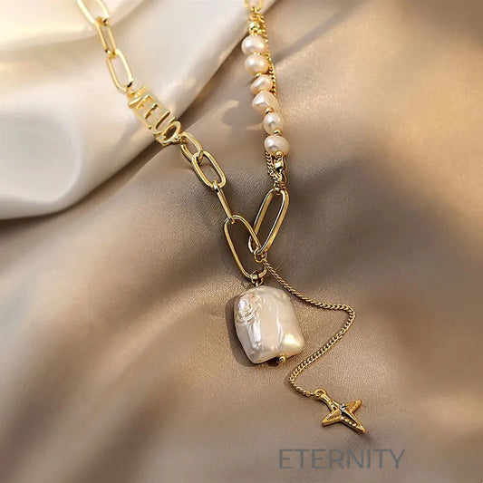 Collar Asimétrico Queen con Perlas Barrocas y Dije de Estrella  Cadenas Dorado Unica Acero Inoxidable  ETERNITY