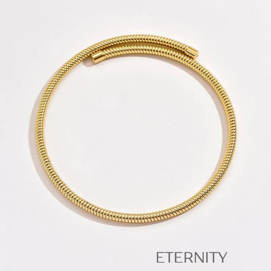 Gargantilla Rígida Tubular Envolvente de Oro  Cadenas Dorado Unica Acero Inoxidable  ETERNITY