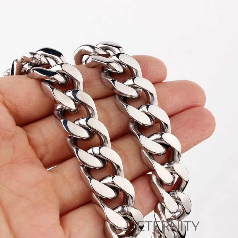 Collar plateado tipo Cuban link grueso y brillante Cadenas Plateado 23cm Acero Inoxidable  ETERNITY