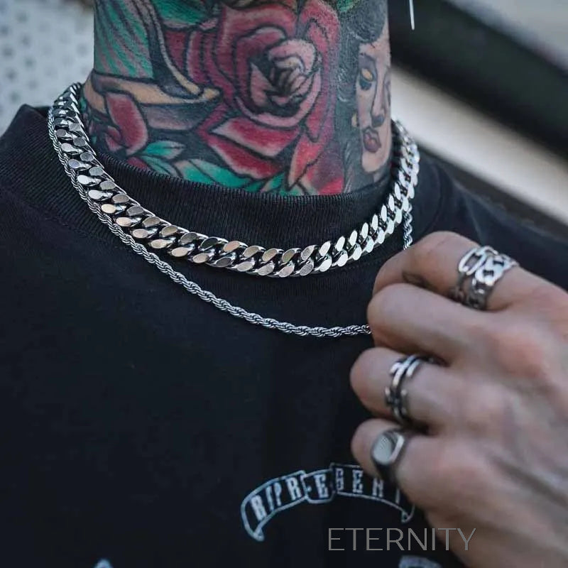 Collar plateado tipo Cuban link grueso y brillante Cadenas Plateado 23cm Acero Inoxidable  ETERNITY
