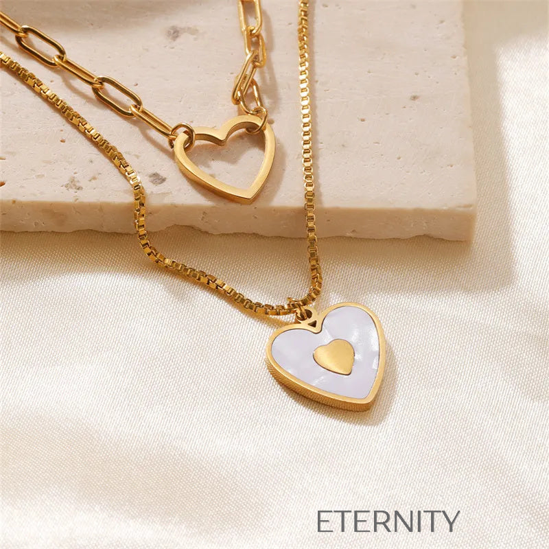 Set de Collares Enchanted Heart de Eslabones y Dije  Cadenas Dorado Unica Acero Inoxidable  ETERNITY