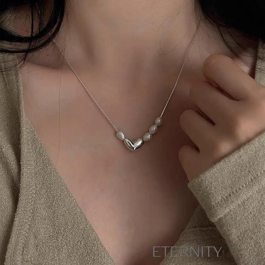 Collares Minimalistas con Perlas y Dijes Orgánicos  Cadenas Dorado Unica Acero Inoxidable  ETERNITY