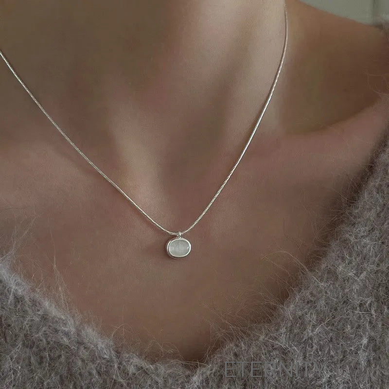 Collares Minimalistas con Perlas y Dijes Orgánicos  Cadenas Dorado Unica Acero Inoxidable  ETERNITY