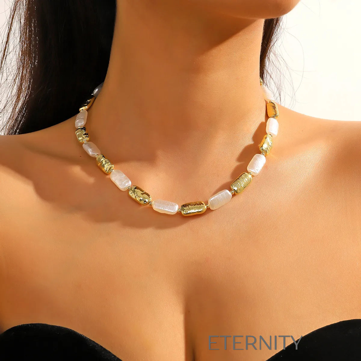 Collar Pearl & Shell Harmony de Eslabones Mixtos con Dijes Orgánicos  Cadenas Dorado Unica Acero Inoxidable  ETERNITY