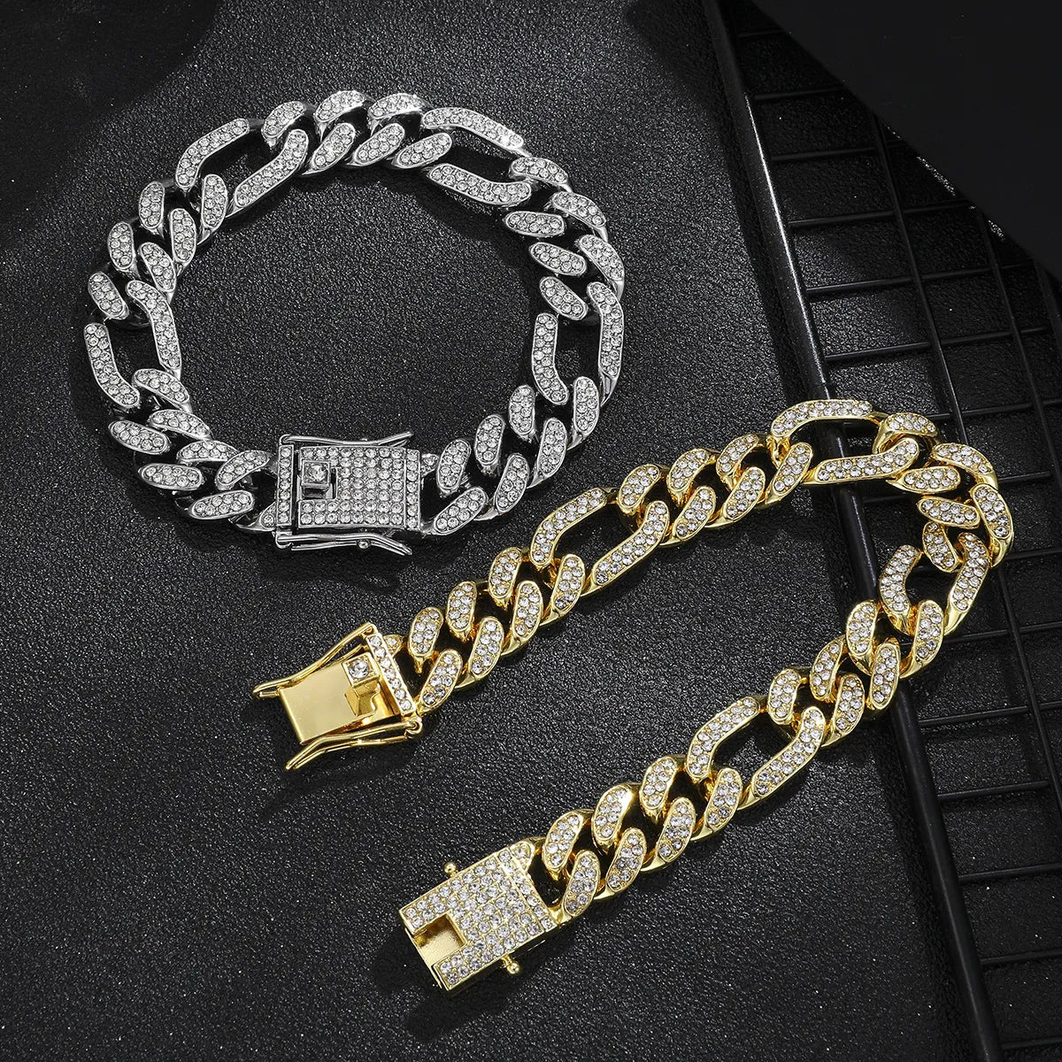 Cadena "Iced Cuban" ETERNITY - Eslabones con Cristales