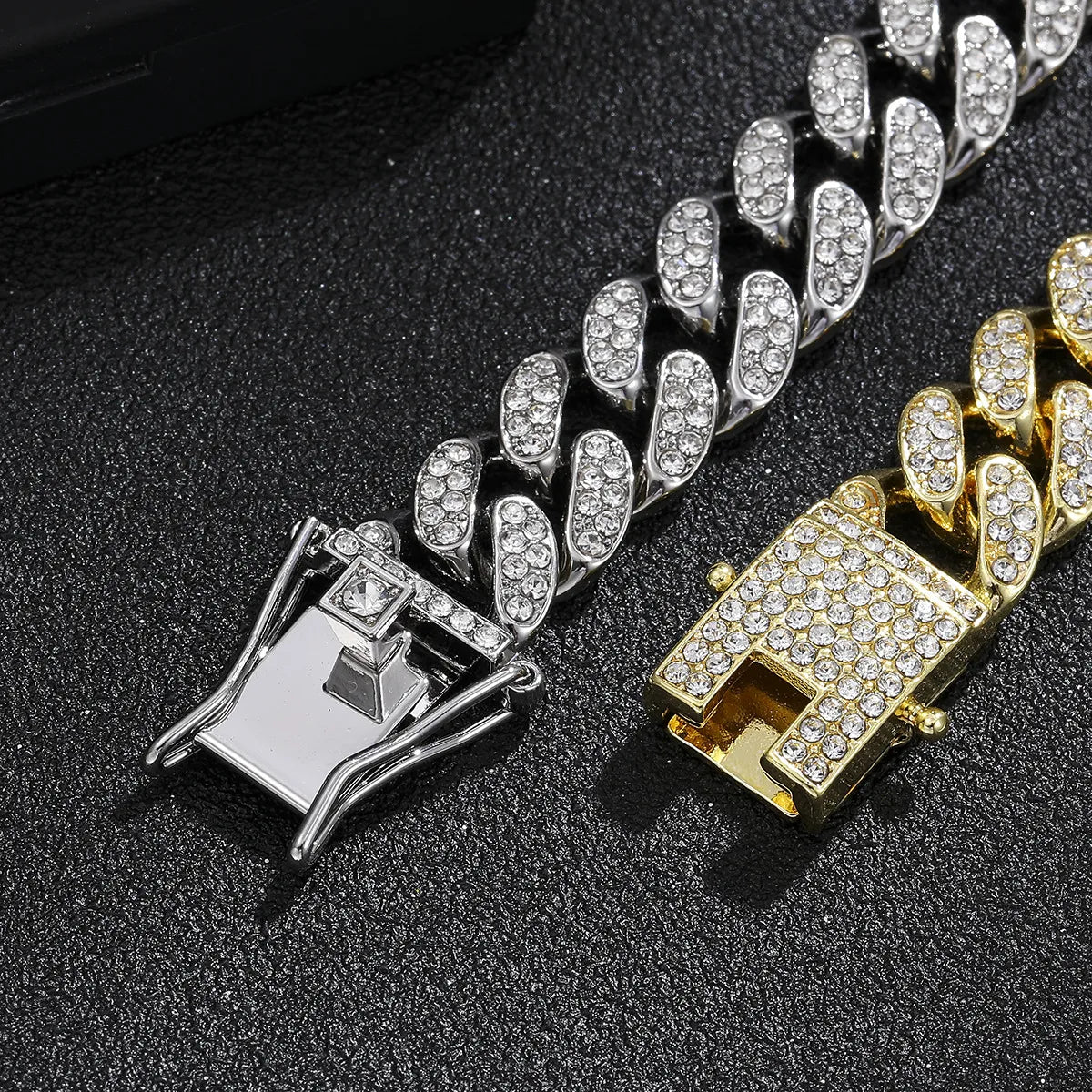 Cadena "Iced Cuban" ETERNITY - Eslabones con Cristales