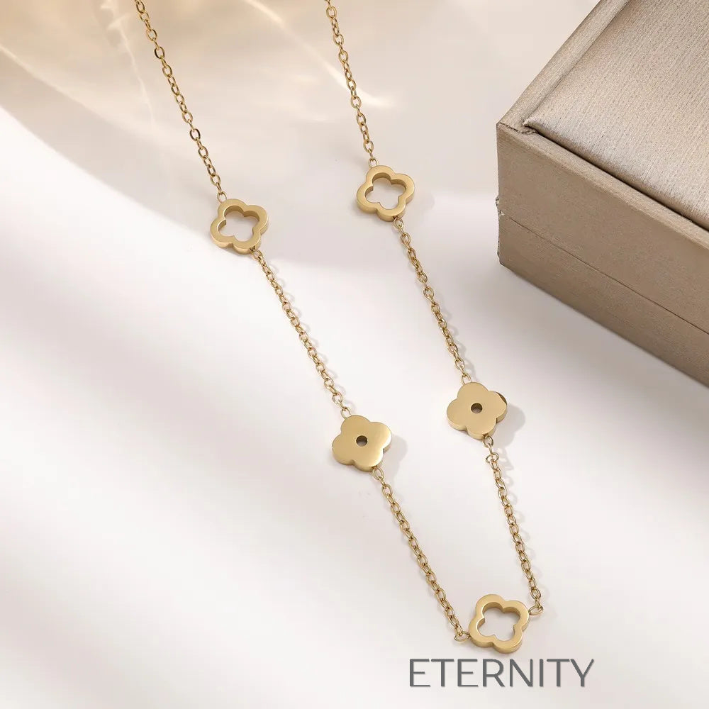 Set Lucky Clover  Set Dorado Unica Acero Inoxidable  ETERNITY