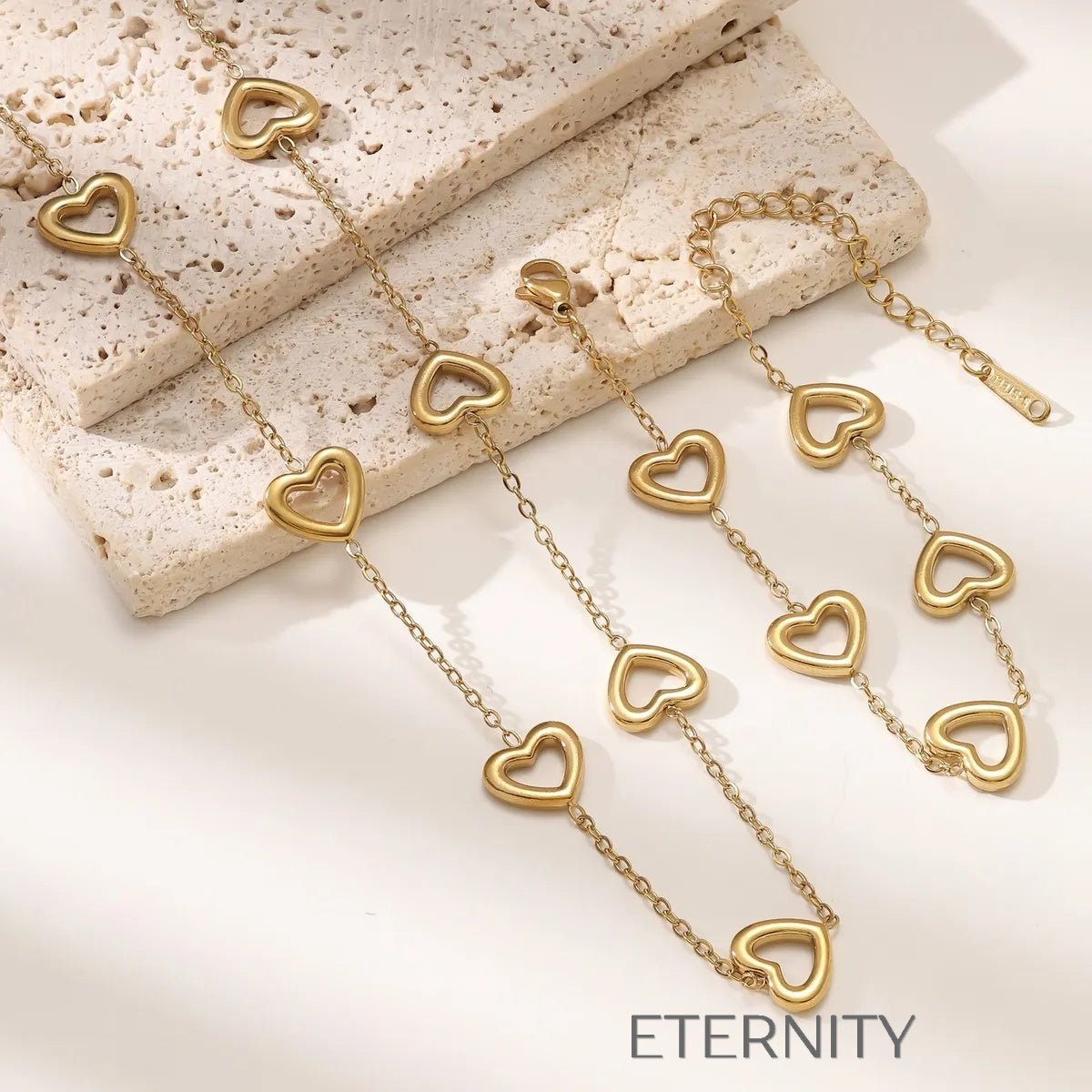 Conjunto Infinite Love de Collar y Pulsera  Set Dorado Unica Acero Inoxidable  ETERNITY
