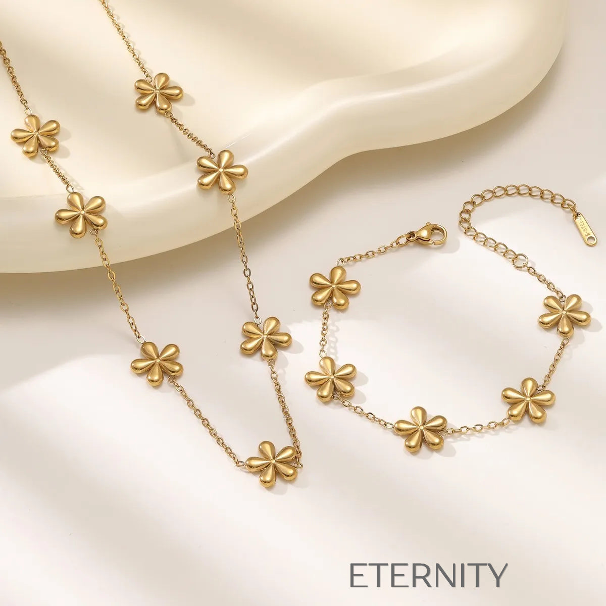 Set Nacre Flow Perlas  Set Dorado Unica Acero Inoxidable  ETERNITY